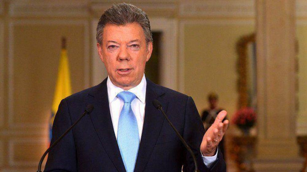 Juan Manuel Santos finalmente confirm� que ir� por la reelecci�n en Colombia
