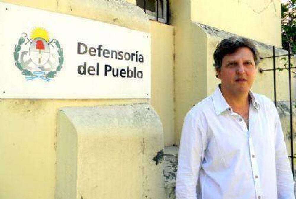 La Defensor�a del Pueblo se opone a la cesi�n de tierras p�blicas de Parque Camet