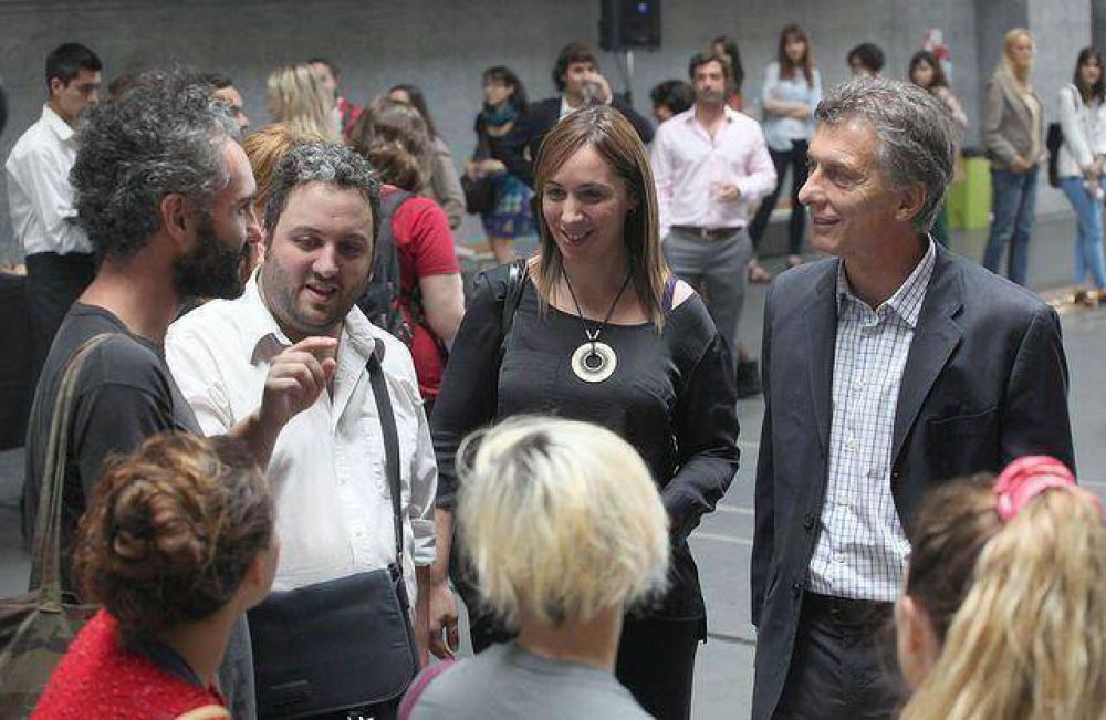 Macri felicit� a los ganadores de la Bienal de Arte Joven de la Ciudad