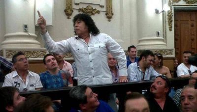Esc�ndalo durante el homenaje al cuarteto