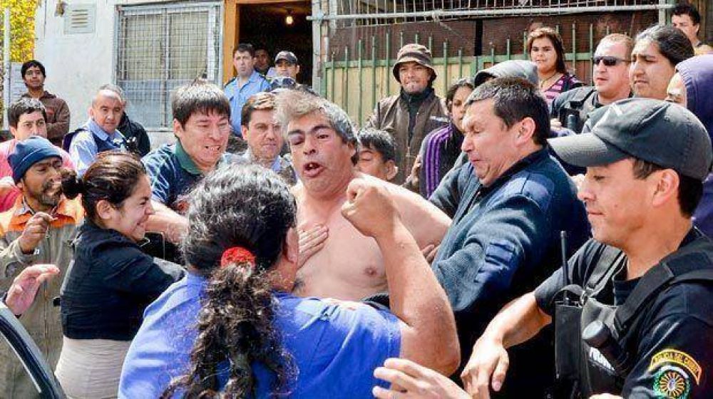 Ten�an secuestrada a una chica y abusaron de ella