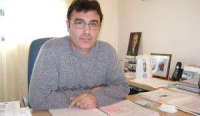 Con los sueldos al d�a, Alpesca est� en condiciones de salir a pescar