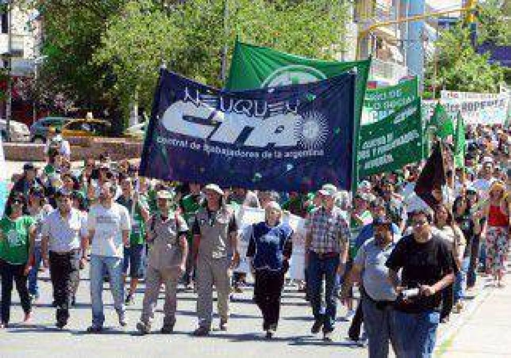 Estatales neuquinos se sumaron al paro nacional convocado por la CTA 