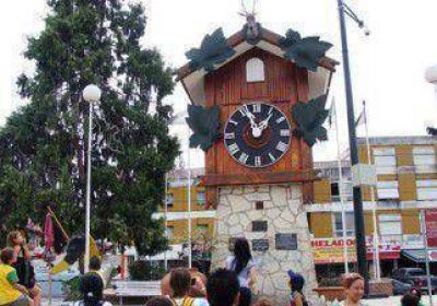 Carlos Paz se convirti� en la nueva vedette de los egresados neuquinos 