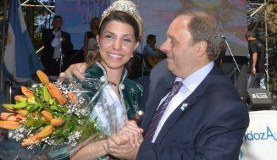 Macarena Marchig�n Morales es la nueva reina Provincial del Agua