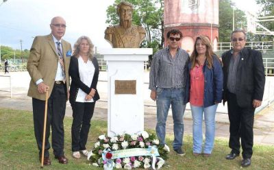 �Las nuevas Vueltas de Obligado tendr�n que tener a un pa�s donde las provincias, y a trav�s de ellas los municipios, tengan una independencia mayor del poder central�
