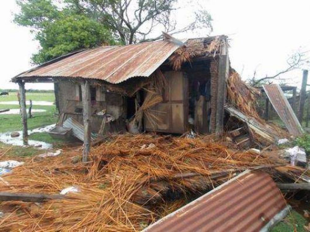 Un muerto y dos chicos heridos por cables ca�dos