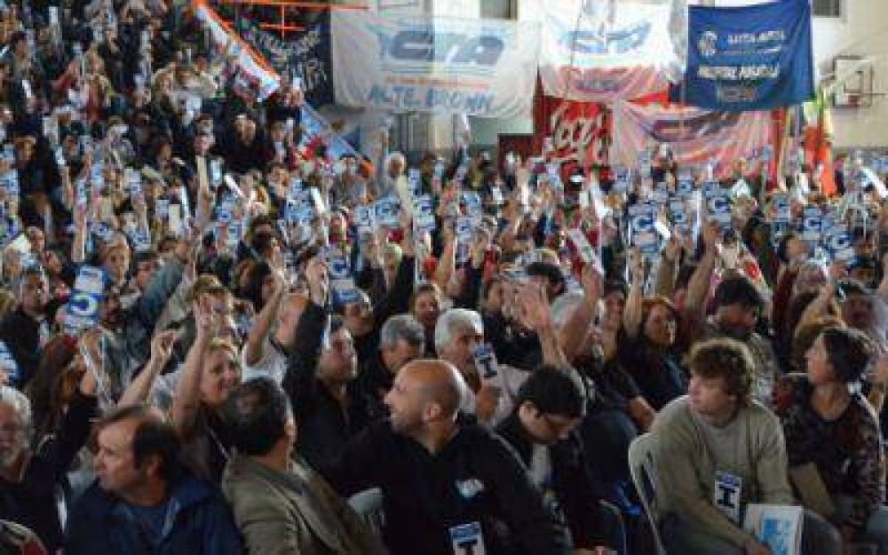 CTA de Yasky se moviliza este jueves a la Legislatura bonaerense