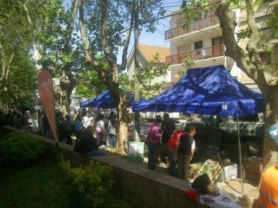 Una nueva Feria de Productores en Pami