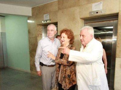 El gobierno admiti� falta de recursos para mantener escuelas y evitar casos como la ca�da del techo en San Rafael