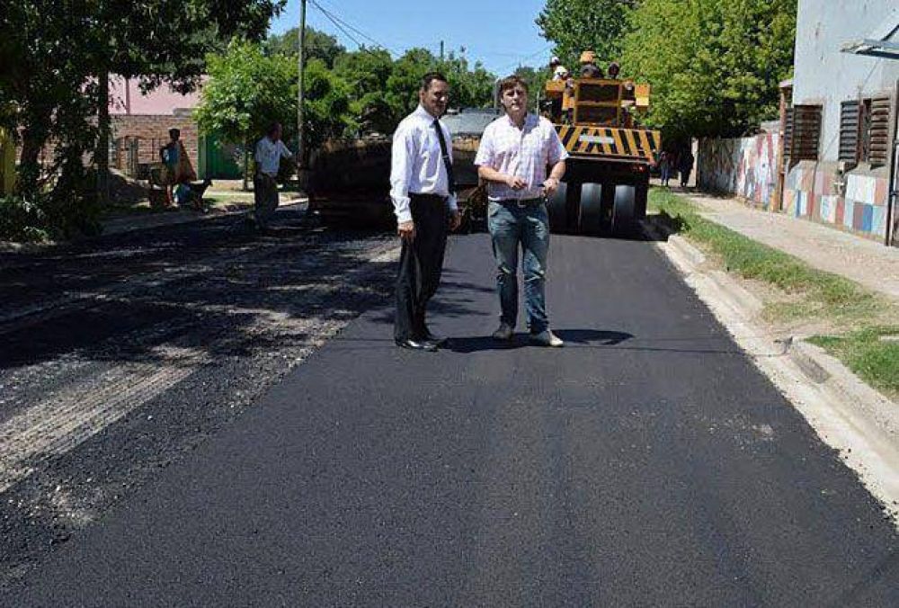 Avanza obra de pavimento