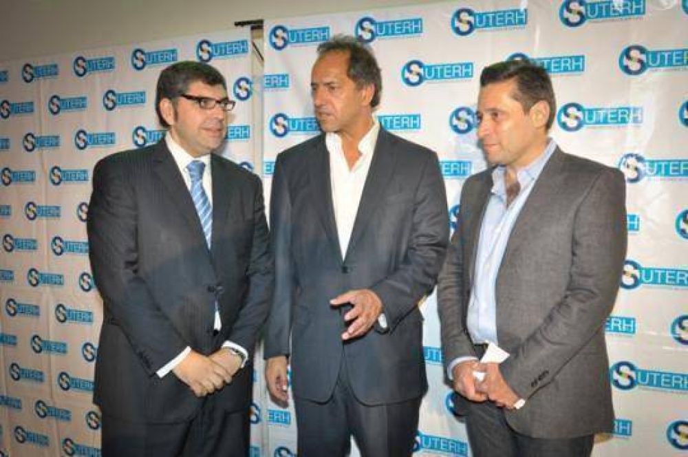 Dario Duretti junto a Scioli en la cena anual del Suterh