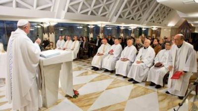 El papa Francisco: "No nos resignamos a pensar en un Oriente Medio sin cristianos"