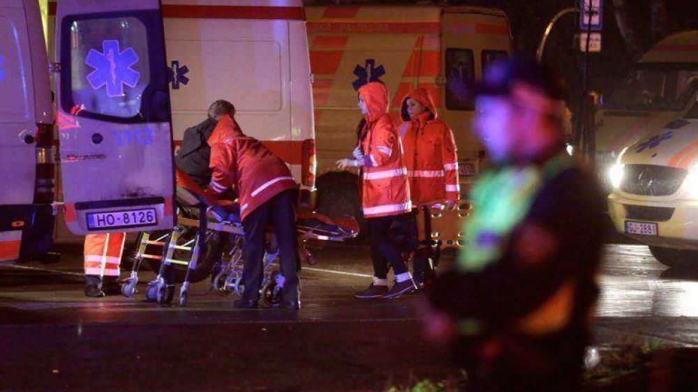 Tragedia en Letonia: 25 muertos en un centro comercial