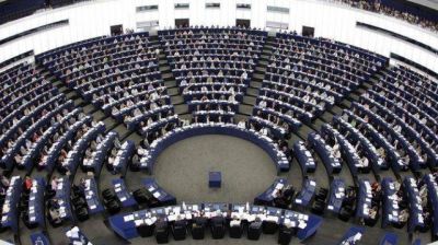 El Parlamento Europeo pide a Evo un "juicio justo e independiente"