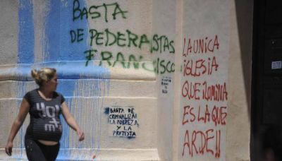 Organizadores de la Marcha de la Gorra repudiaron las pintadas