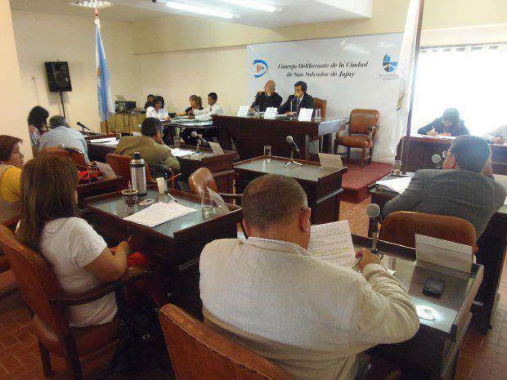 El presupuesto 2014 de la Capital tom� estado parlamentario