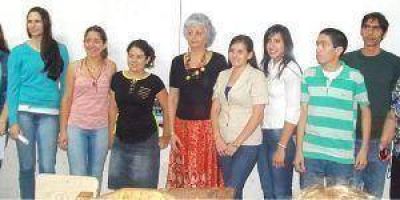 UNaF: Alumnos investigan sobre consumo de drogas