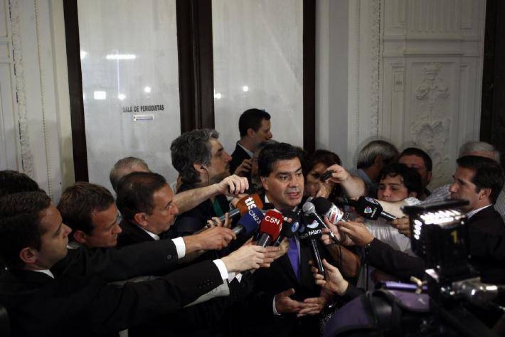 Capitanich asumi� con mayores atribuciones y recupera la figura de jefe de gabinete fuerte