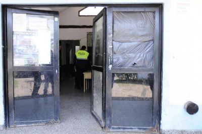 Las comisar�as alojan a 501 detenidos