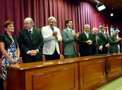El Senado dio acuerdo para la designaci�n de tres jueces de a corte
