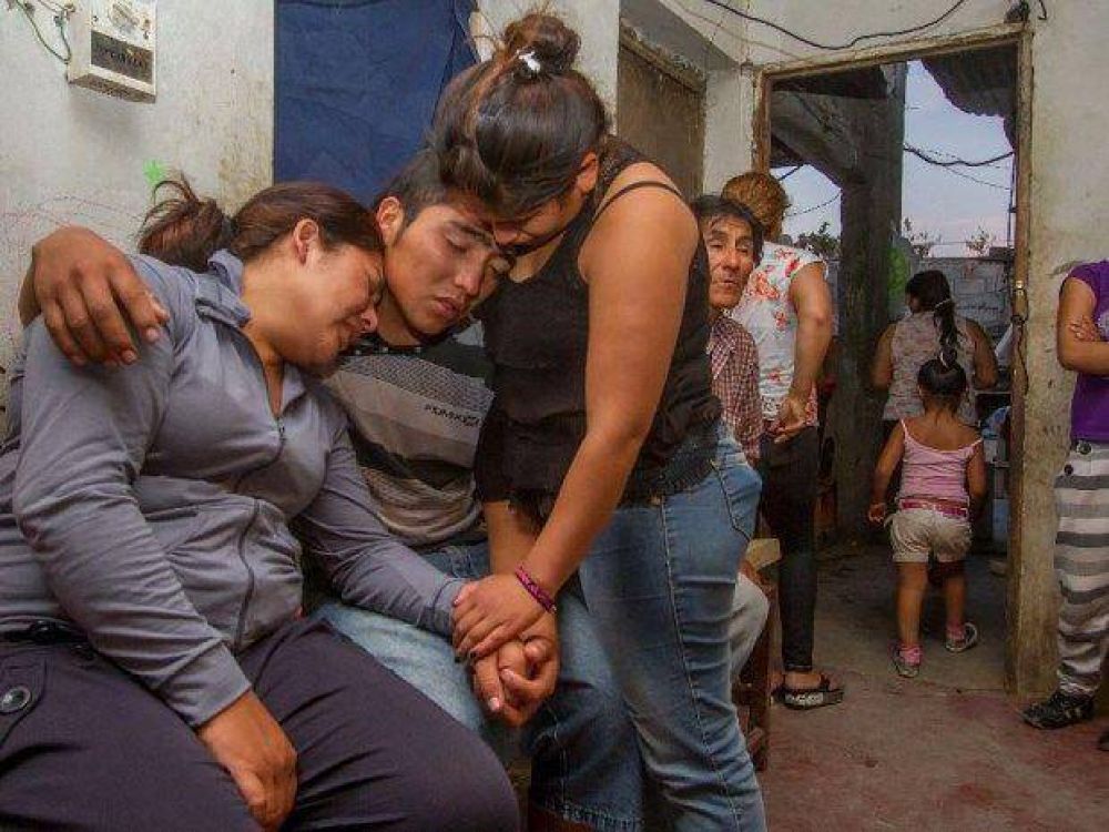 La Nacin titula: "Cuatro policas en Salta imputados de homicidio por la muerte de un vecino"