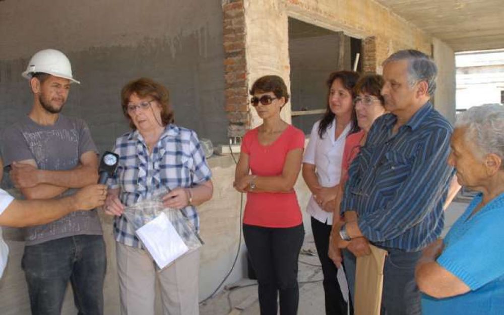 Aportes para la continuidad de dos obras escolares
