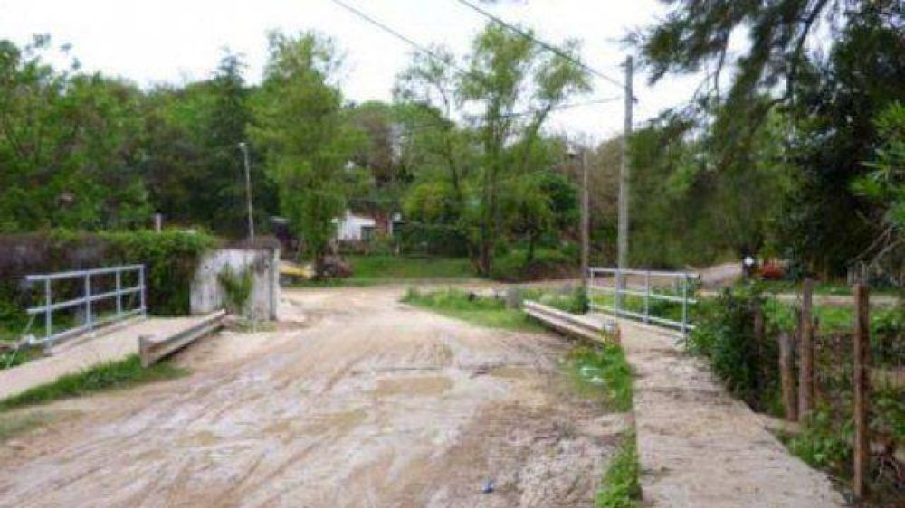 Asisten a decenas de familias afectadas por la lluvia en Paran�  