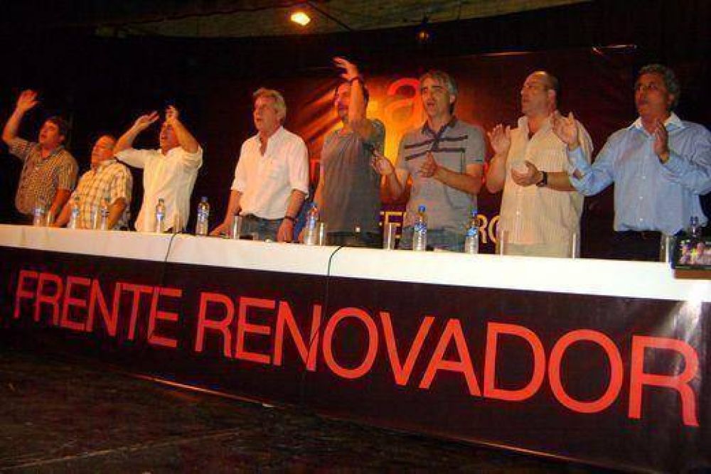  Dirigentes del massismo de Tres de Febrero recordaron el D�a del Militante