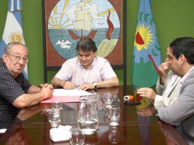 Obras pluviales y de asfalto para Rep�blica del L�bano
