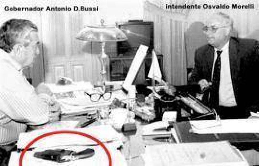 Morelli: el intendente alperovichista, viejo enamorado de las pistolas, que pretende acallar a la prensa cr�tica