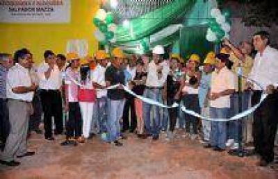 Se inaugur� en Salvador Mazza la primera empresa social para ese municipio y se entregaron viviendas