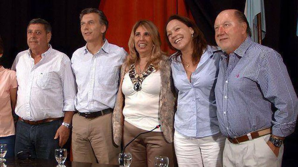 Busti rompe sociedad con Macri y quiere ahora "coordinar" a Massa	 
