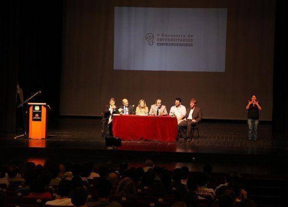 La Plata: V Encuentro de Universitarios Emprendedores