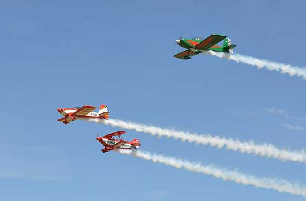 Un espectculo de alto vuelo con ms de 5 mil personas