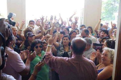 Denunciar�n penalmente a Inza por intentar obstruir la labor legislativa y por los da�os en el Deliberante
