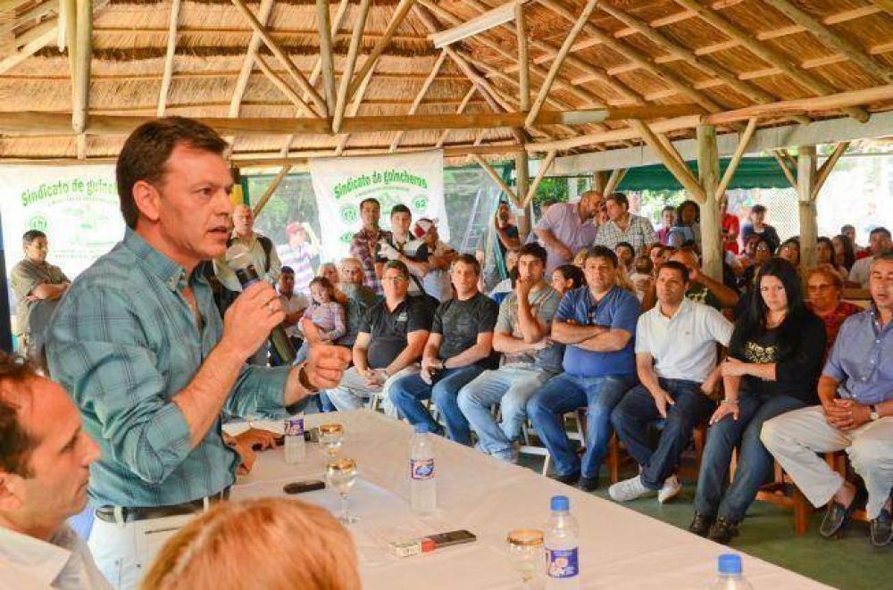Conurbano: se lanz en Berazategui el primer candidato massista a intendente