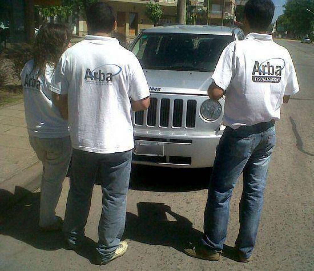 Arba retuvo camioneta de lujo en Campana porque su due�o nunca hab�a pagado patente