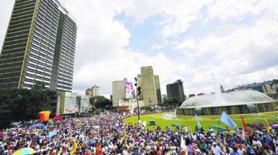La oposici�n desafi� a Maduro y rechaz� su plan econ�mico