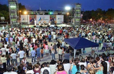 Una multitud de sanfernandinos gozaron de la Fiesta del Litoral