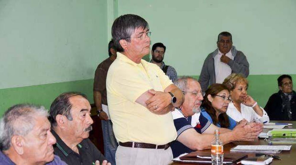 Jubilados que piden eliminar PROSATE se reunir�n hoy con Das Neves y Lagoria