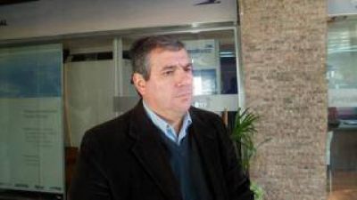 Desde el FCyS se reconce �di�logo informal� con el FPV, pero la definici�n saldr� del consenso del bloque