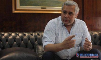 R�os presenta hoy su nuevo gabinete y Colombi alista un acto para antes del 10