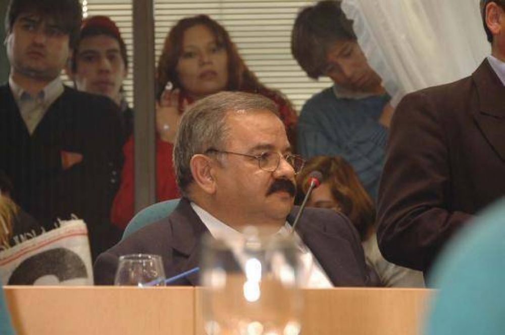 Los Fondos "nunca se usaron para obra p�blica"