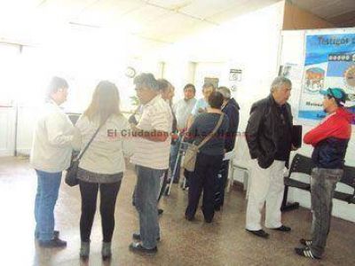 Las Heras: jubilados municipales luchan por mejoras salariales
