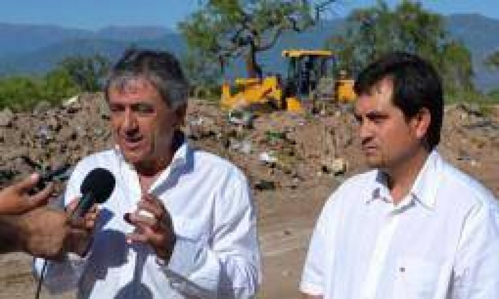 El quintelismo cuestion� duro las candidaturas testimoniales
