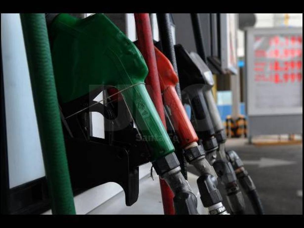 Santa Fe: YPF y Shell aumentaron los precios de sus naftas