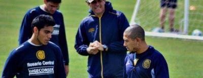 Sin Luna, Russo ya prepara el choque con Racing