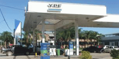 YPF: Precio de la Nafta Premium llegó a los $10