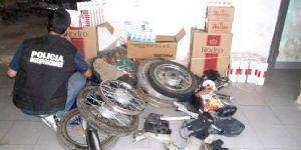 Recuperan motocicletas y allanan un taller clandestino